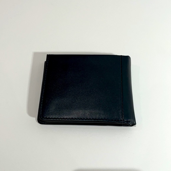RFID Extra Capacity Slimfold Wallet - Picture 4 of 10